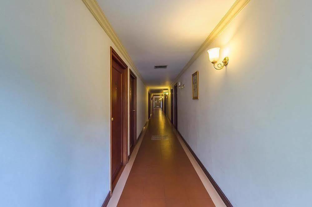 Issacs Residency Hotel Munnar Luaran gambar